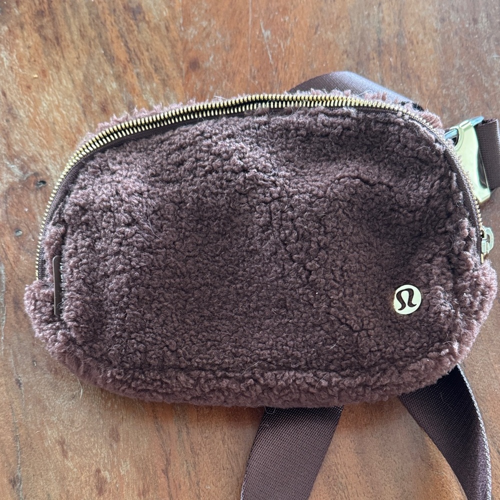 lululemon athletica Chocolate Fleece Crossbody Bag